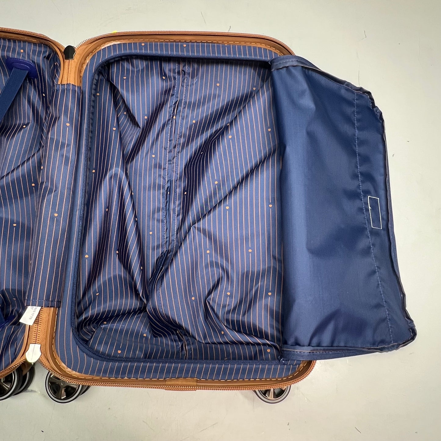 DELSEY FLANERIE SE Spinner Carry-On Luggage 21-22" Champagne 40303180517T9