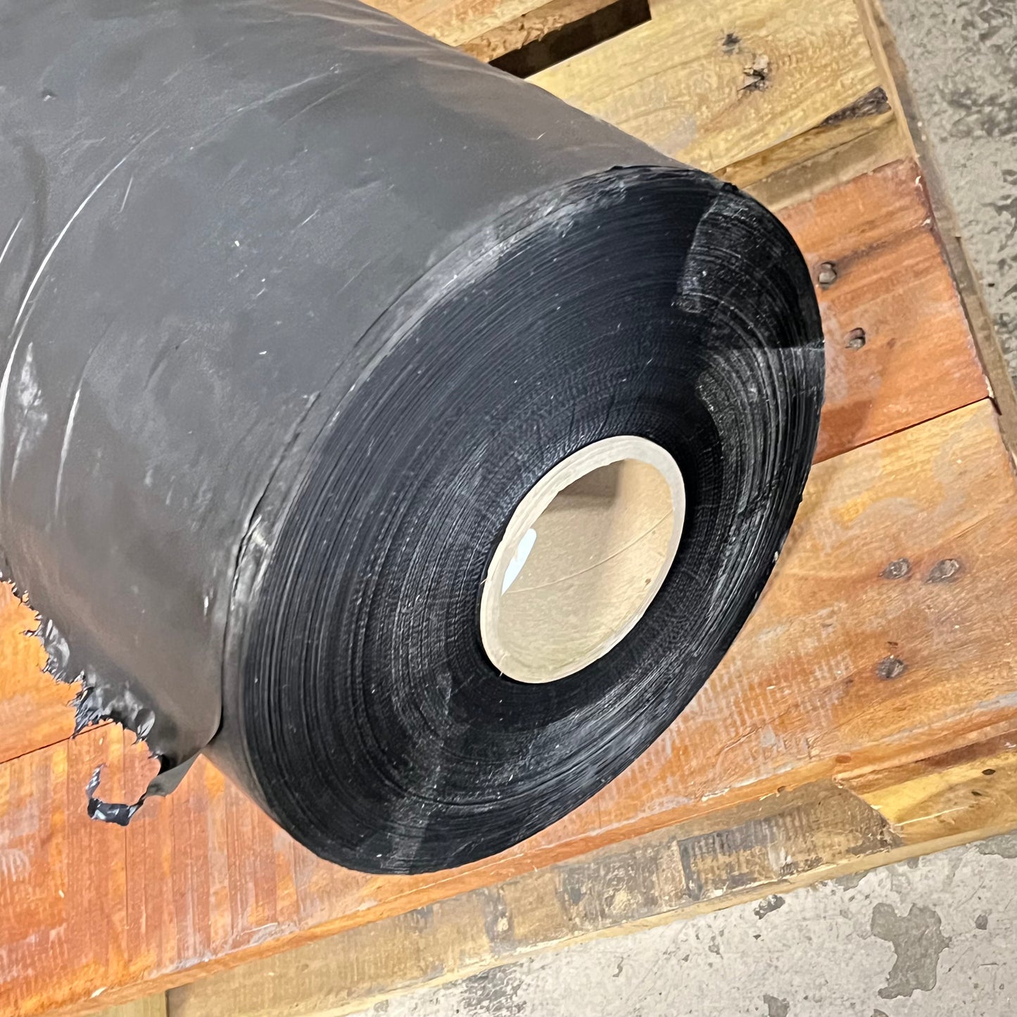 ZA@ Huge!!! Plastic Roll for Covering Floors, Construction Areas & More 48" Width Black