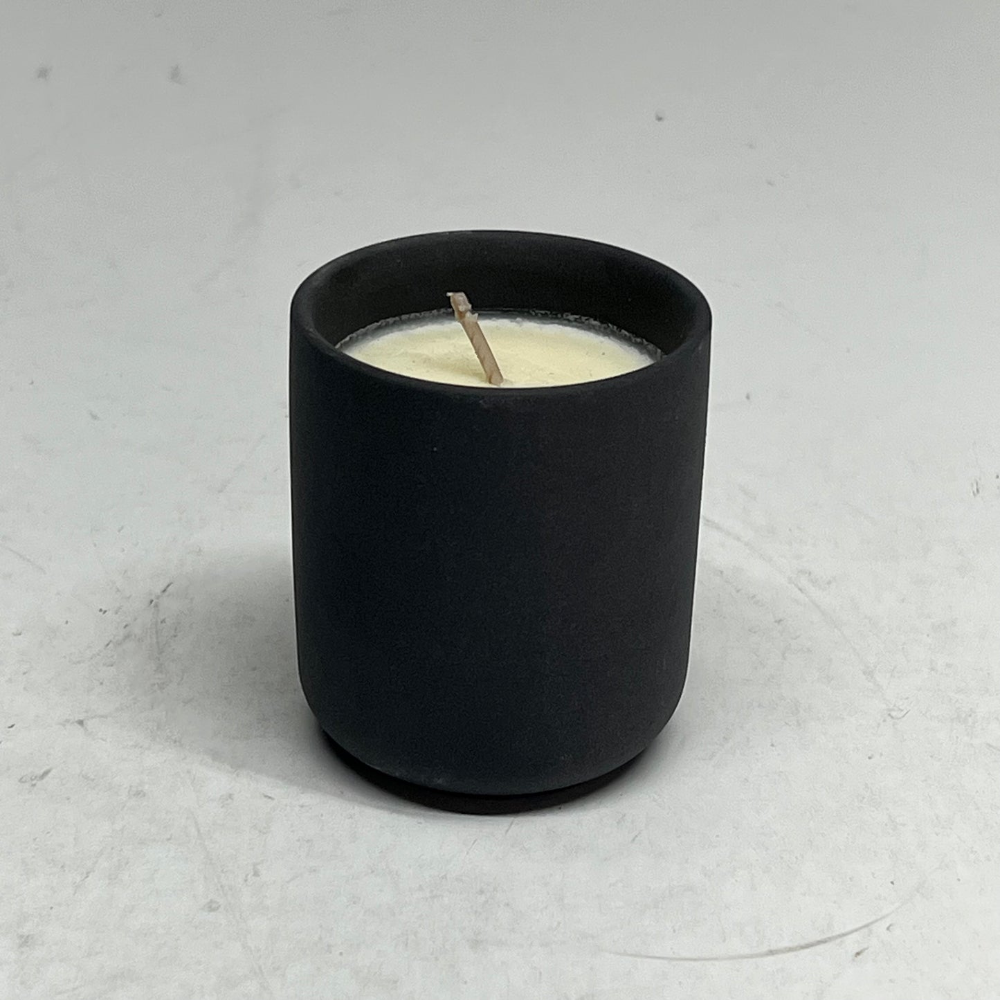 OSMOLOGY (2 PACK) Indian Sandalwood Candle 15 hr Burn 2.5 oz Grey OSM0168