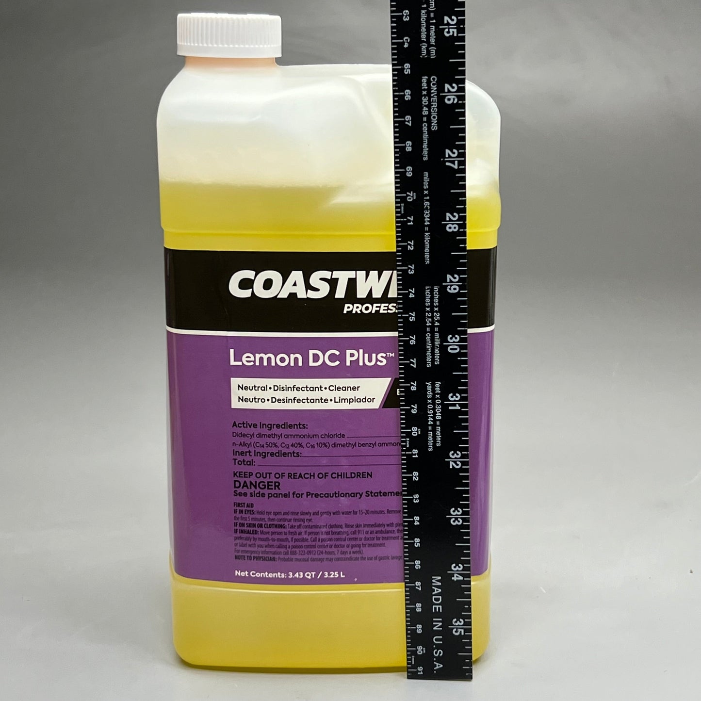 COASTWIDE PROFESSIONAL (2 Pack) Disinfectant Concentrate Cleaner Lemon DC Plus 3.25 L