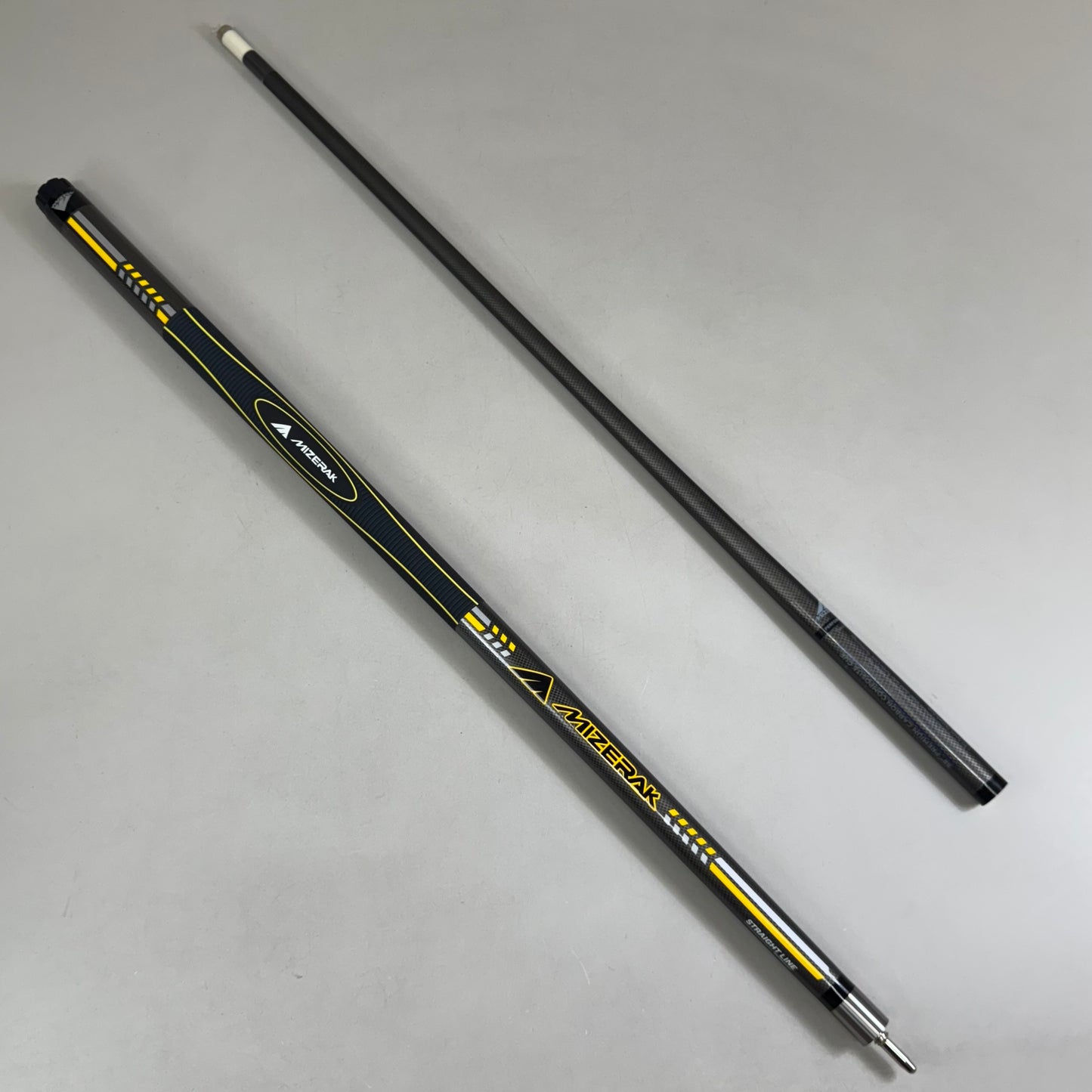 MIZERAK Premium Carbon Composite 3D Grip Cue 58" (Distressed Packaging) P1883B