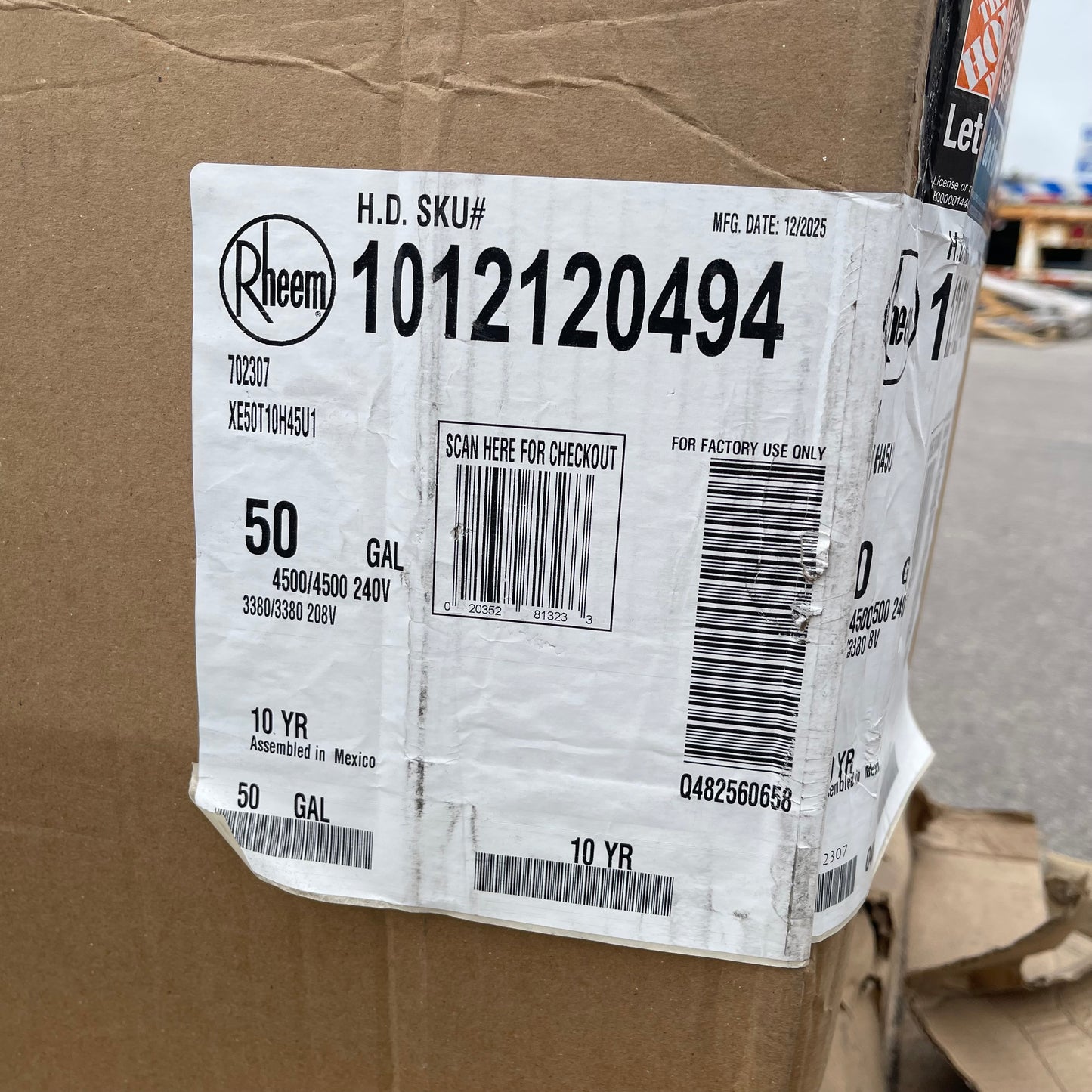 Z@ RHEEM Hybrid Electric Water Heater 50 gal Grey XE50T10H45U1 (New, Small Dent)