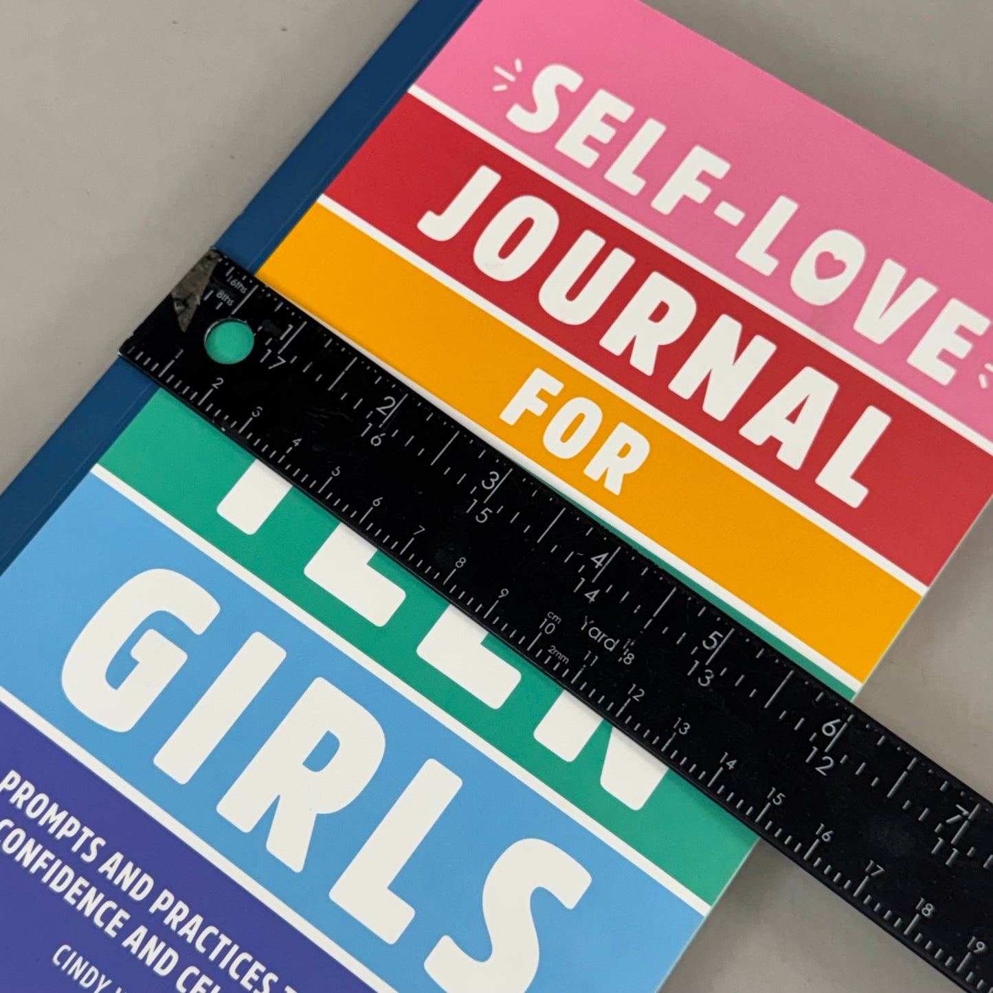 CALLISTO PUBLISHING Self-love Journal for Teen Girls: Prompts and Practices to Inspire Confidence and Celebrate You Paperback Cindy Whitehead
