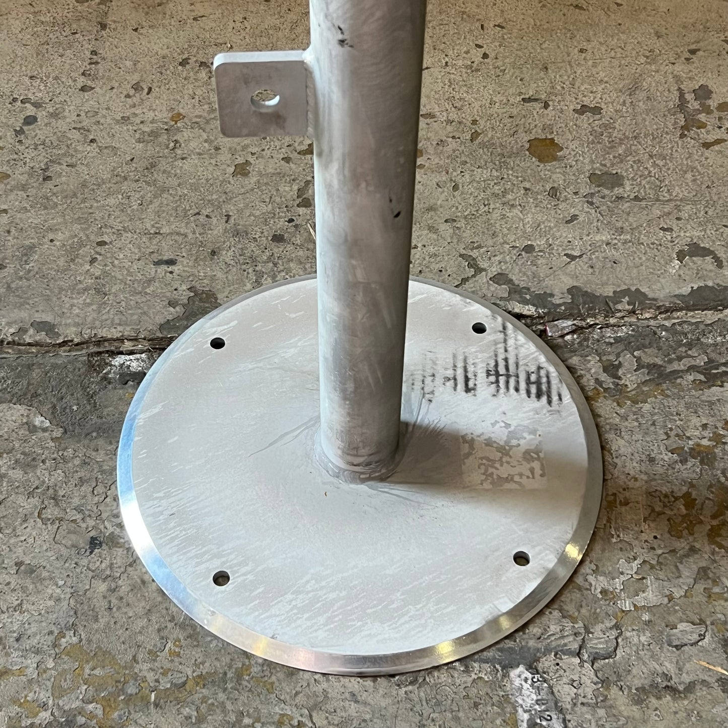 PIONEER PIPE Weld Test Stands w/ Pipe Clamps (2 Pcs) Sz 32"H x 14"W Adjustable