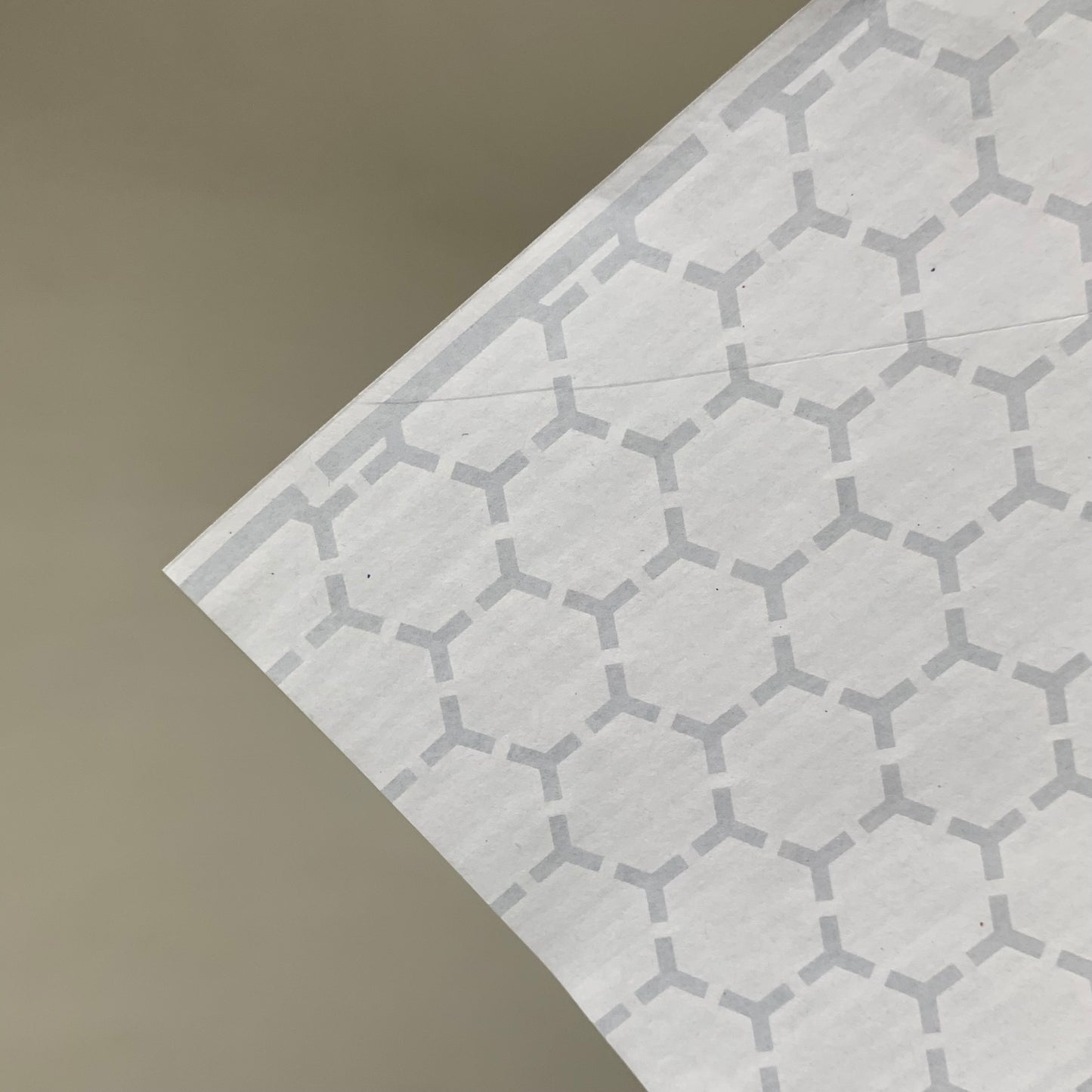 BROWN PAPER GOODS  (2,500 PACK) Insulated Cushion Plain Foil Wrap 10.5"x14" 5C14