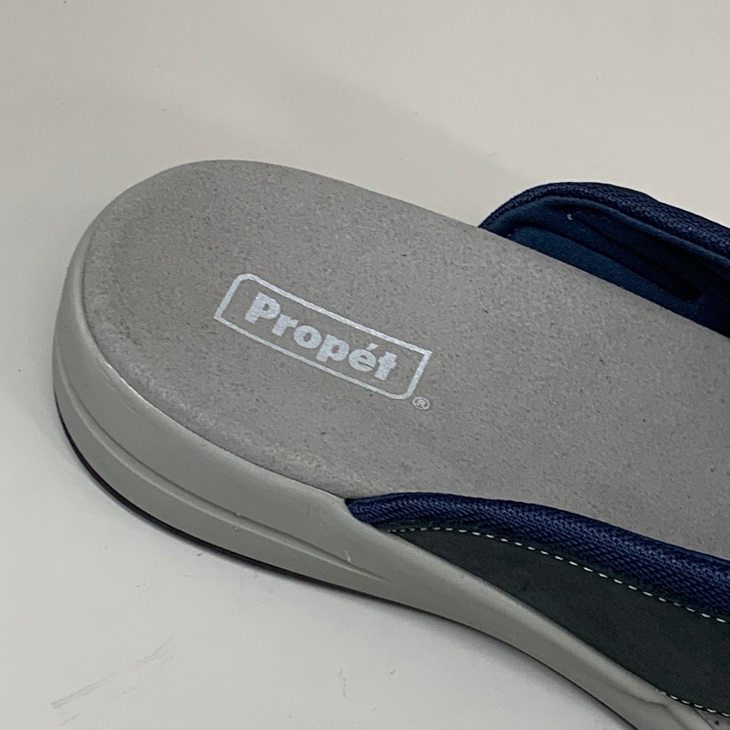 PROPET  Easton Cushion Flip Flop Sandal Leather Men's SZ 9.5 Navy MSV011PNVYE-09H