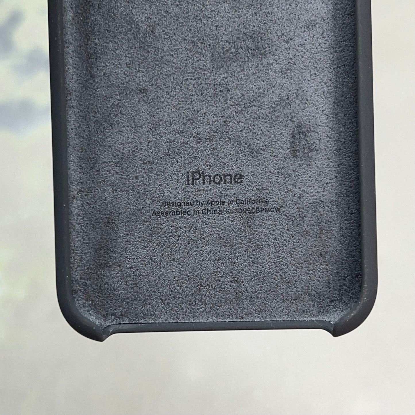 APPLE Silicone Case For Apple iPhone SE (2nd Generation) Black MXYH2M/A (Return)