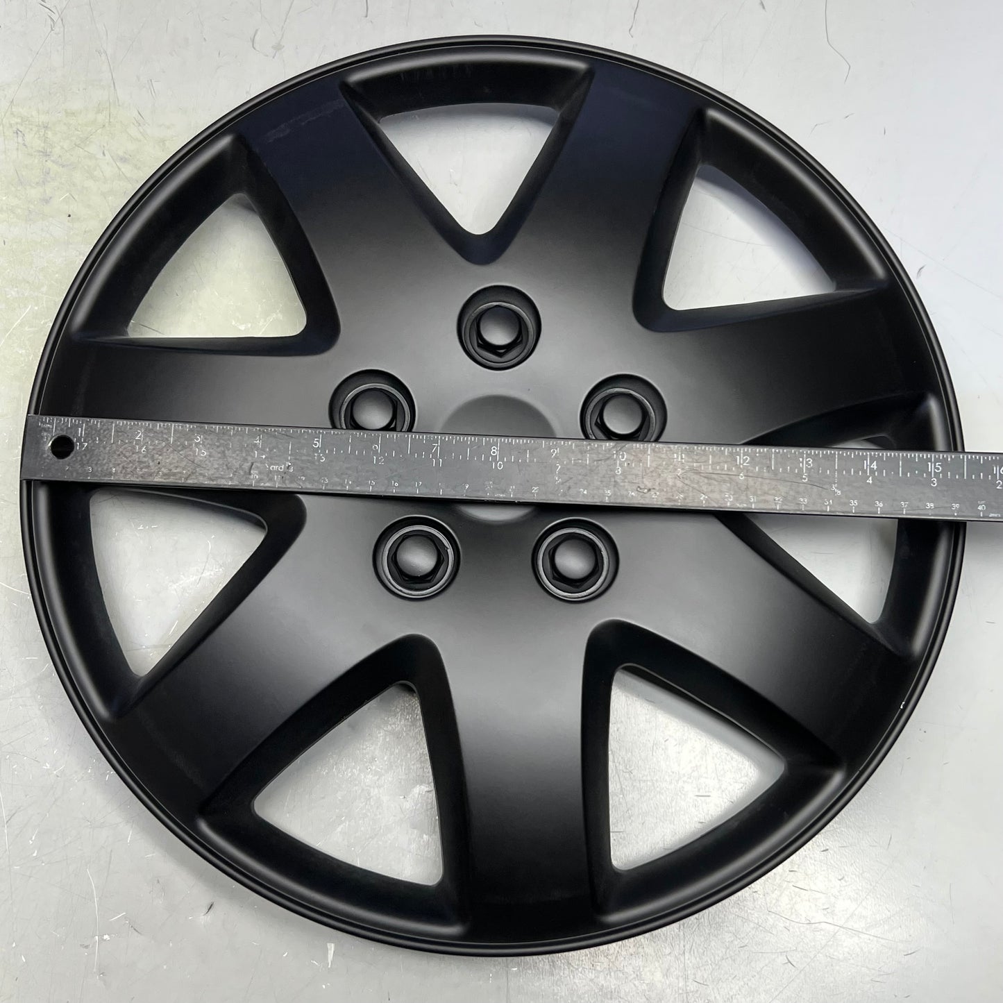 AUTOCRAFT (4 PACK) 15" Wheel Covers, Rust Resistant Finish, Black AC219