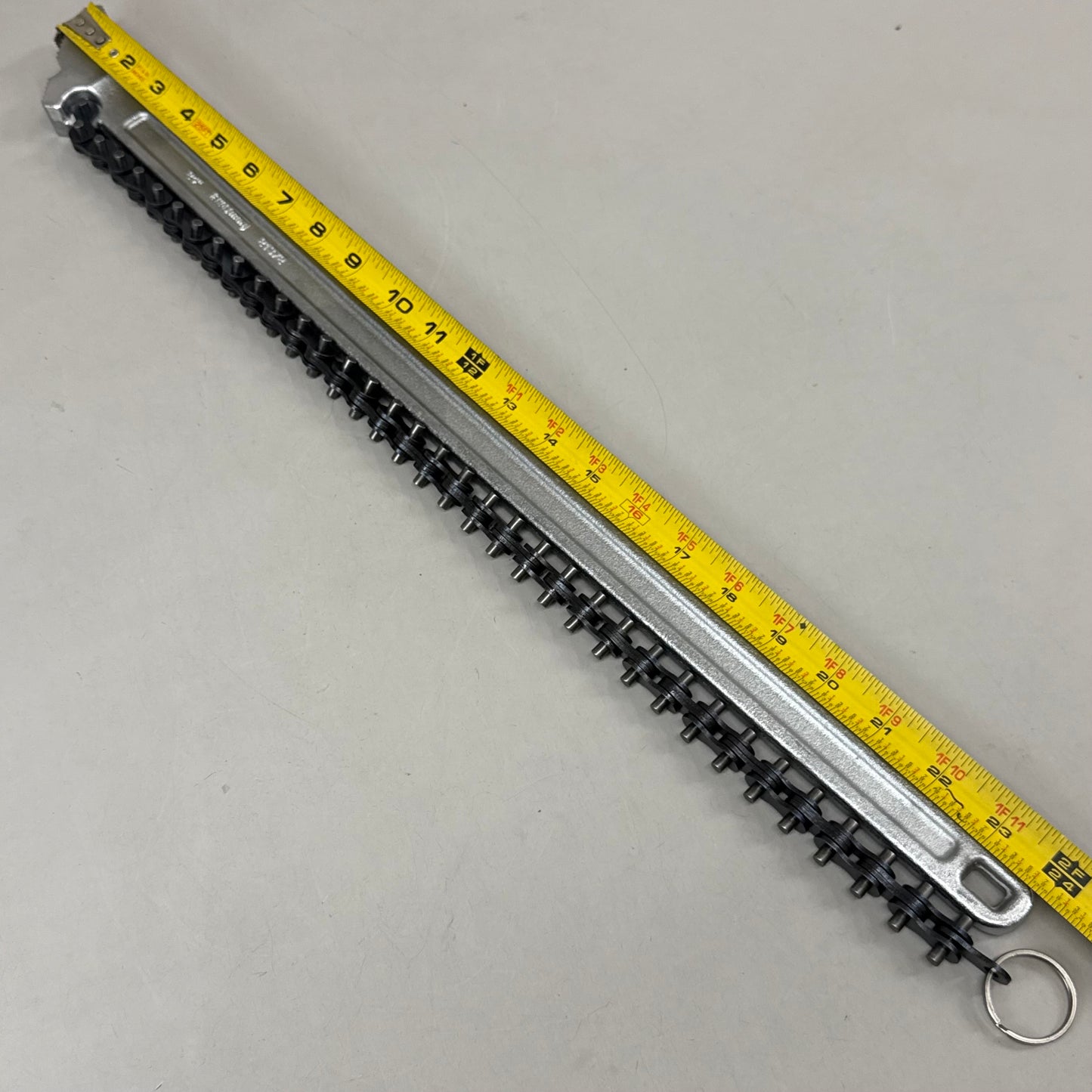 TITAN ShopIron Chain Wrench 24 Inch 21372