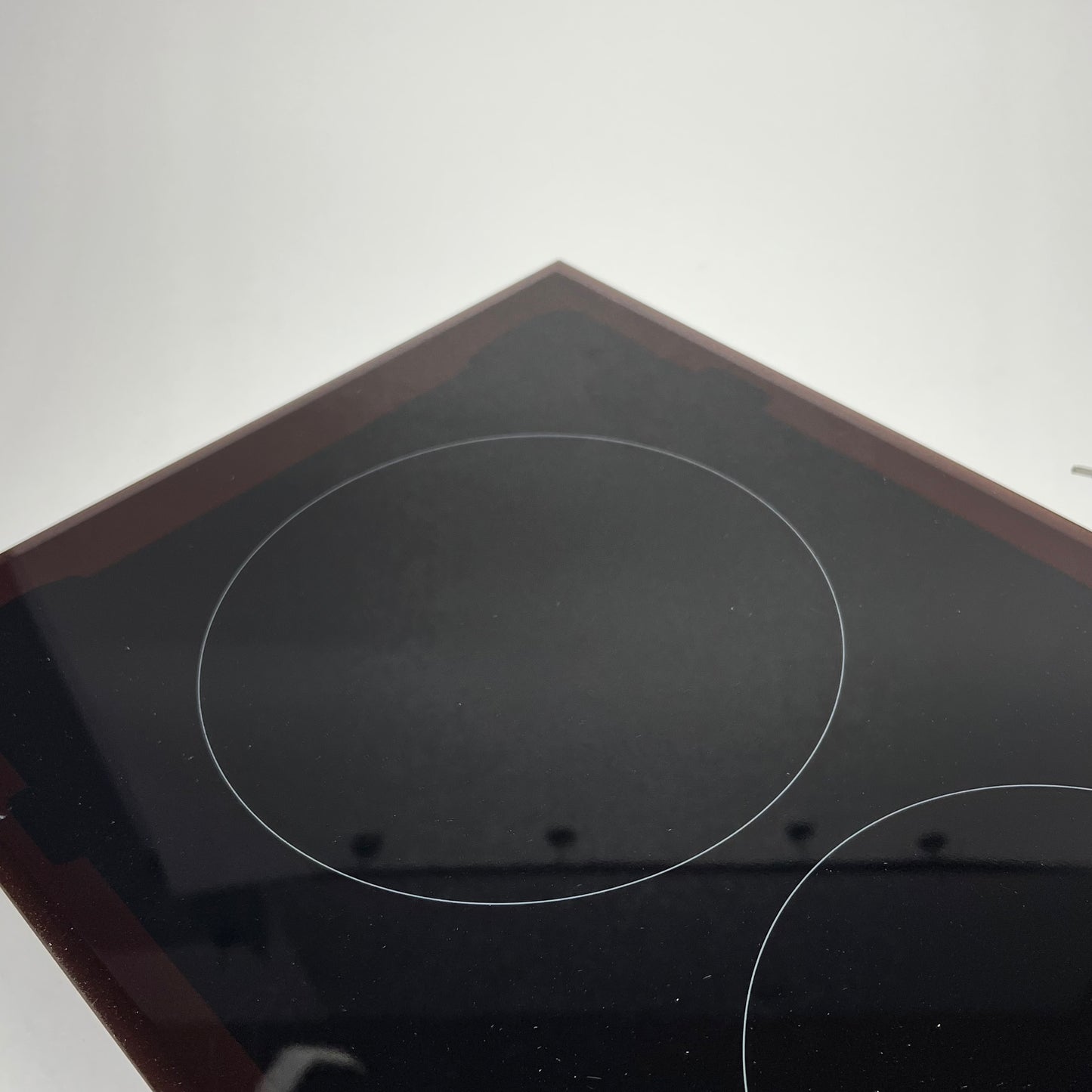 SMEG  Ceramic Cooktop Touch Display Consistent Temp Control 12" Black SEU122B
