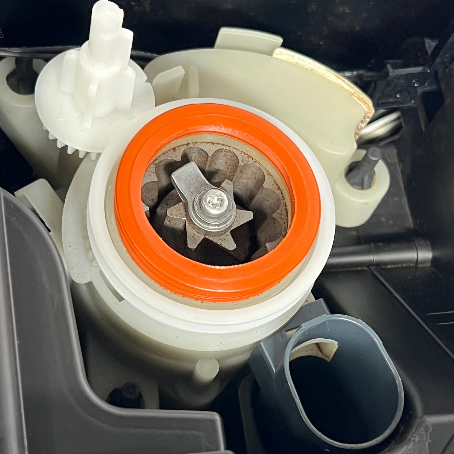 ZA@ DELONGHI Magnifica Evo Espresso Machine 6-1 Touch Recipes Silver ECAM29043SB (Return)