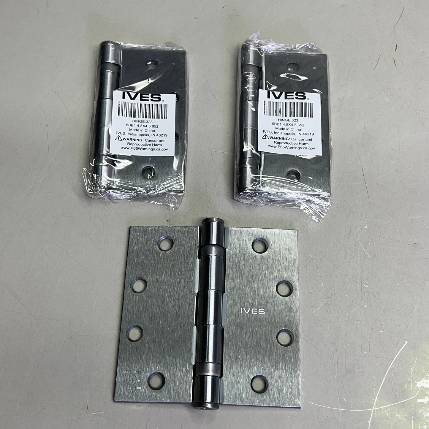 ZA@ IVES (3 PACK) Ball Bearing Hinges w/ Hardware 4.5″ x 4.5″ Satin Chrome HINGE 323 C