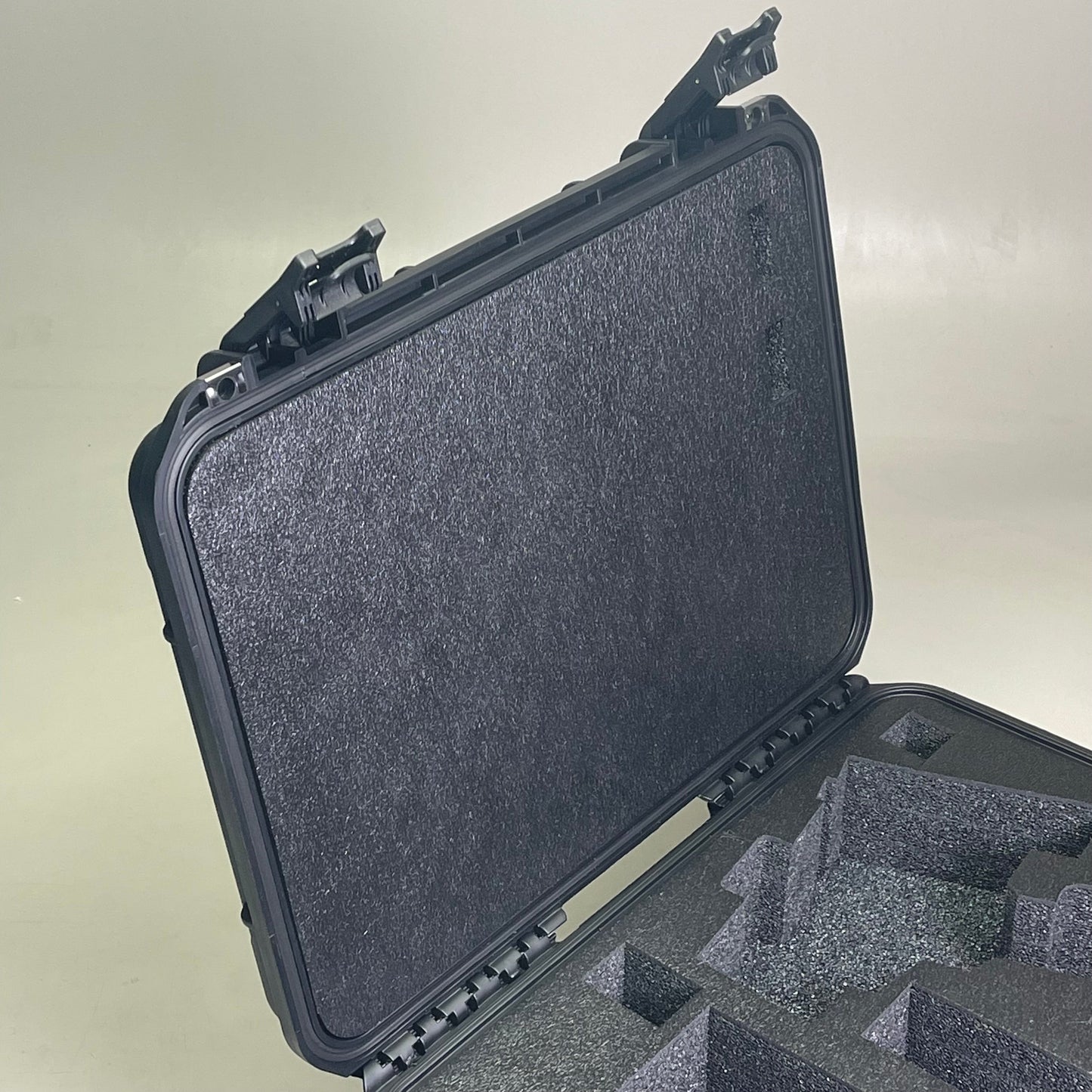 ZA@ SKB Olympus Waterproof Protective Storage Case iSeries Vanta 3I-1813-7-021 L