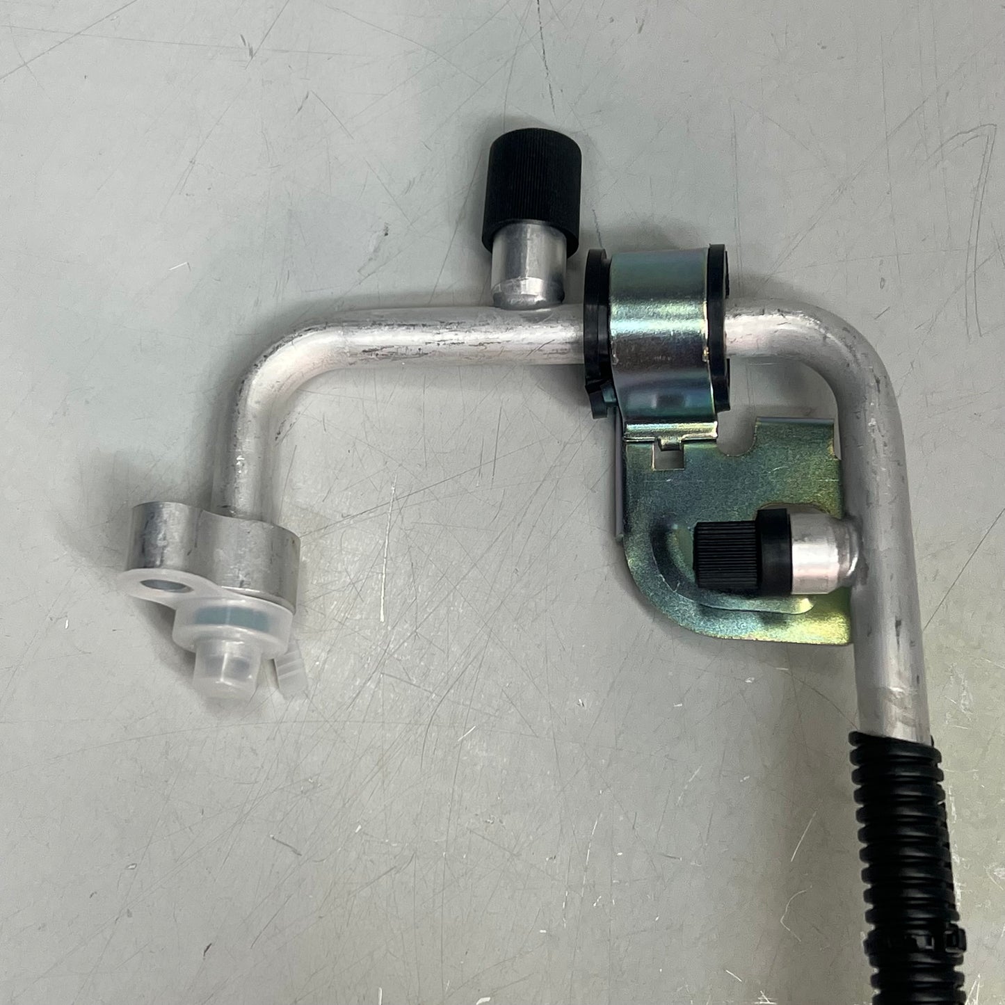 FOUR SEASONS A/C Refrigerant Hose Assembly For Ford & Lincoln Models 56924