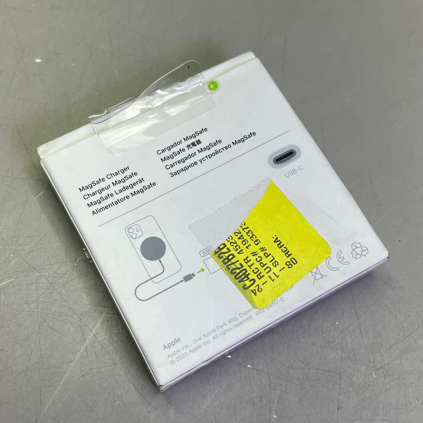 APPLE MagSafe Wireless iPhone Charger 3' Cable White MHXH3AM/A (Return)