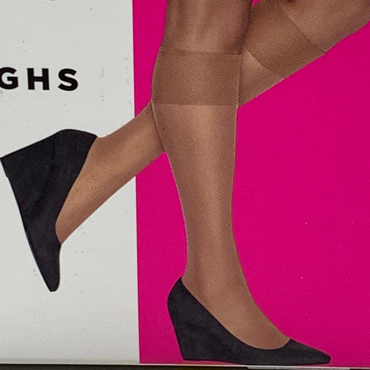 LEGGS Everyday One Size Nude Knee Highs (10 Pair)