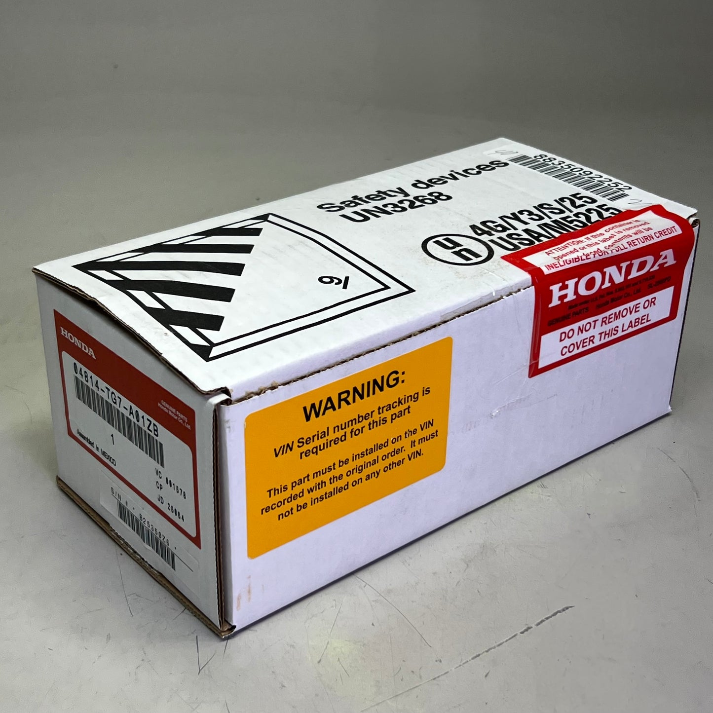 HONDA 2016-2021 Honda Pilot Lap & Shoulder Belt Sz 5” L x 4” W, 04814-TG7-A01ZB