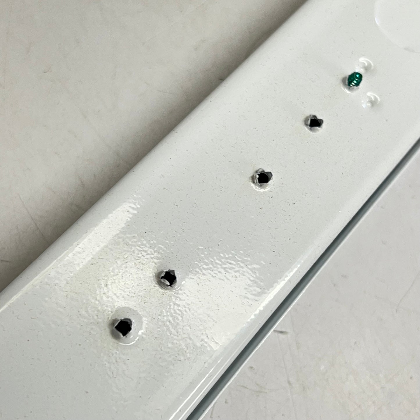 LITHONIA Led Strip Light Fixture Frosted Lens 4' 400K ZL1N L48 3000LM FST MVOLT