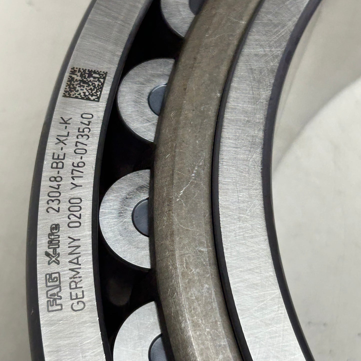 DODGE SAFS Series Spherical Roller Bearing  8-7/16" to 9" Chrome 422031 (distressed/ Damaged Packaging))