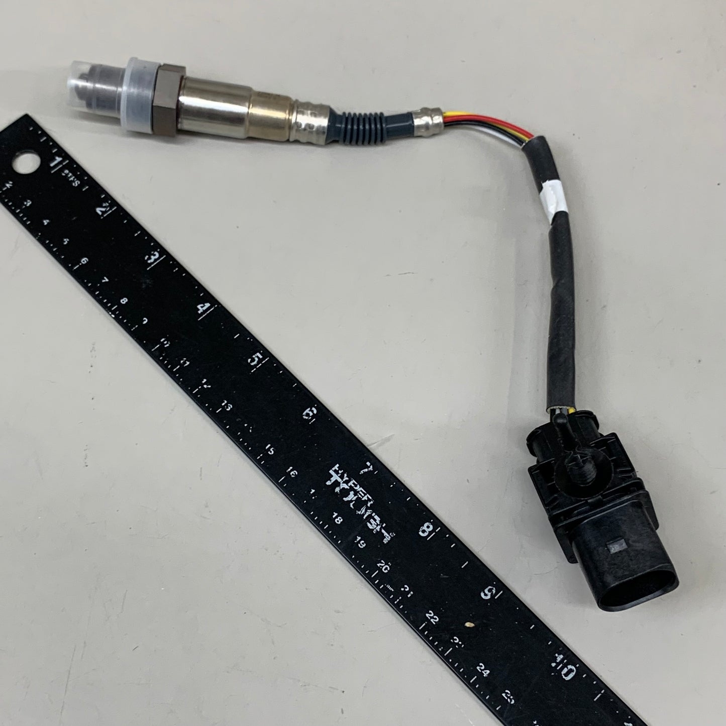 DENSO Oxygen Sensor for Ford Escape, Ford Fusion, Ford Focus, Lincoln MKX etc 2345097