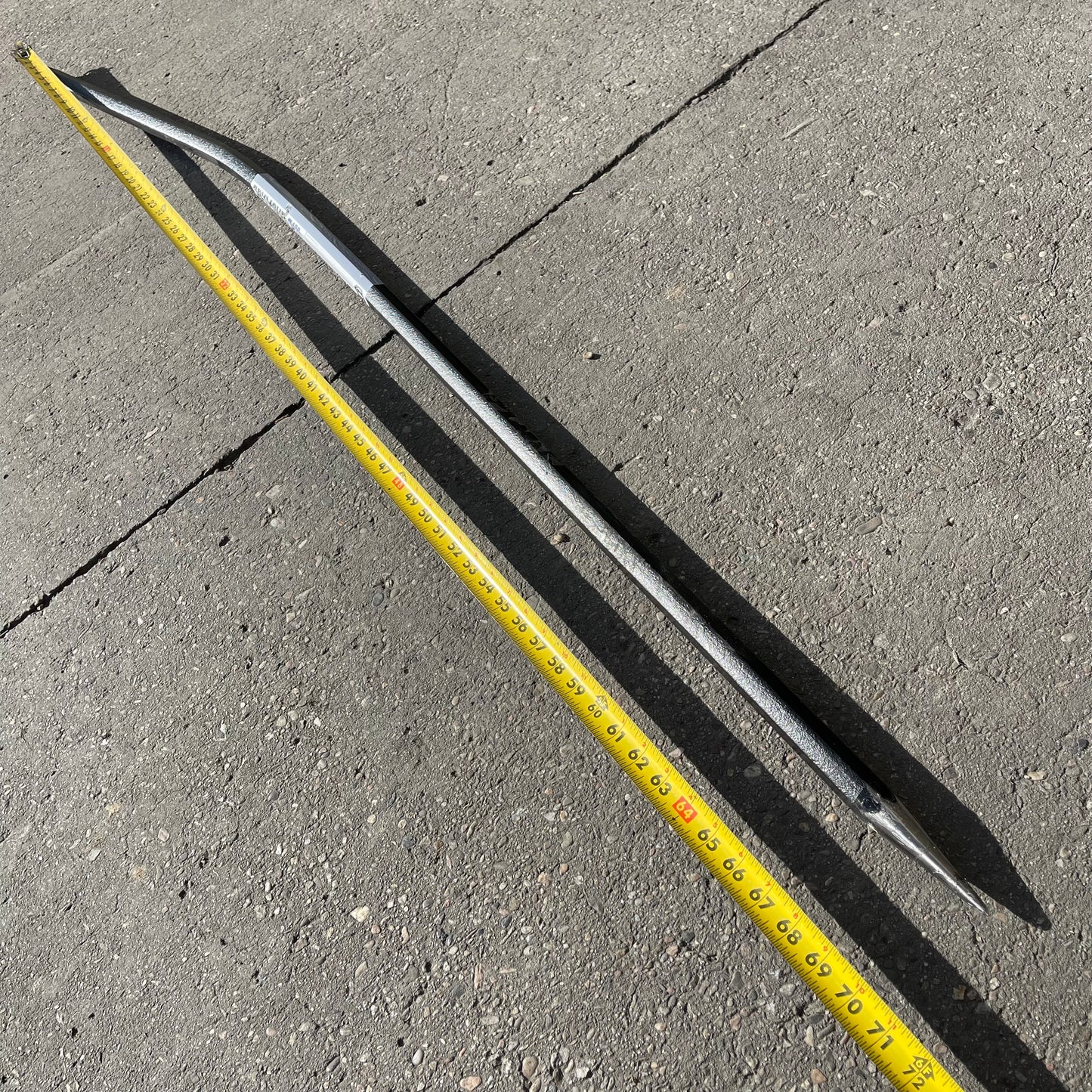 SEYMOUR S400 Jobsite San Angelo Bar 71”x2” Black 85367 (BENT)