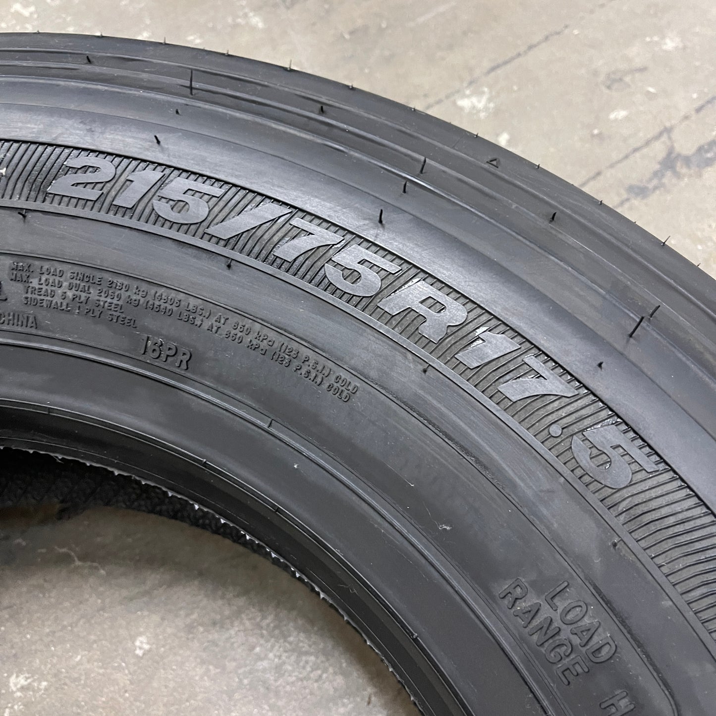 ROADMASTER RM272 Tire 215/75R17.5 All Season Tire 1310110245