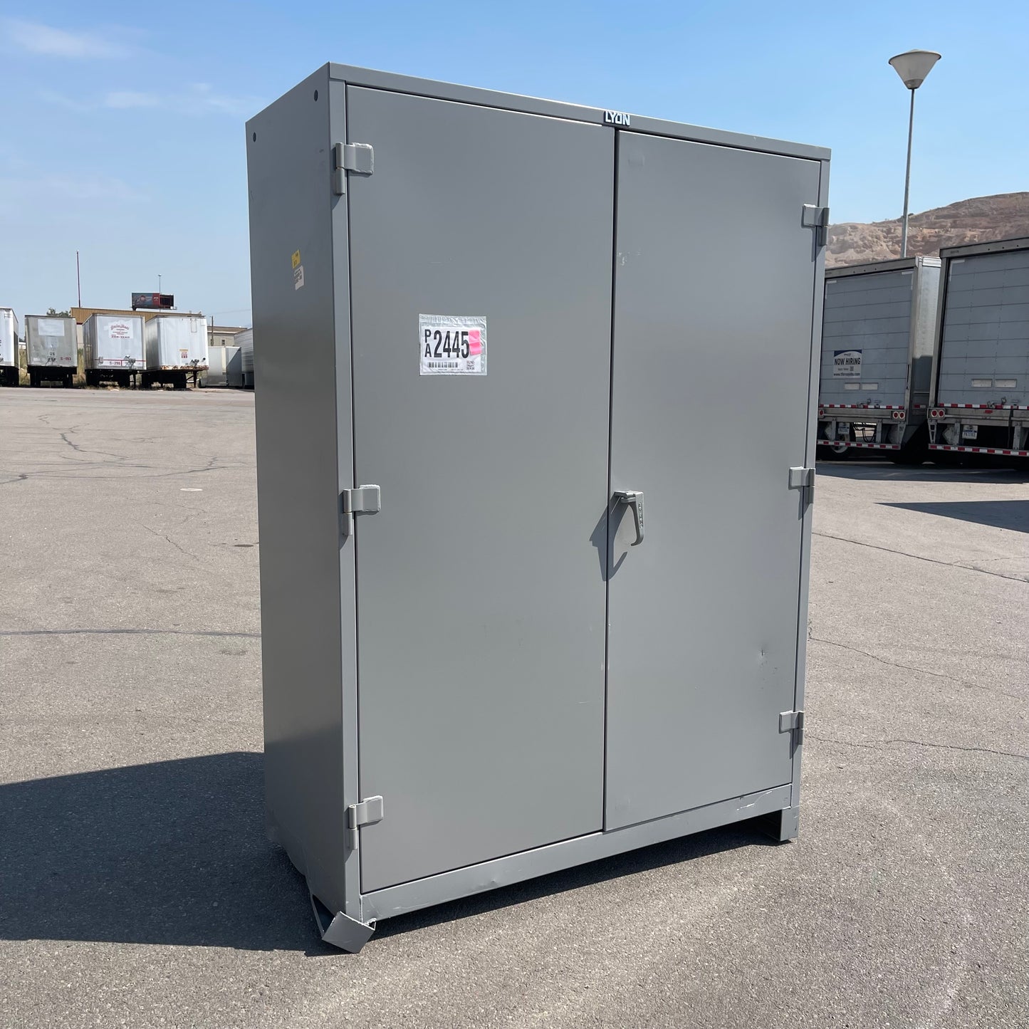 ZA@ Pallet of LYON Heavy-duty Storage Cabinet 82”x60”x24” Dove Grey DD1149 (AS-IS)