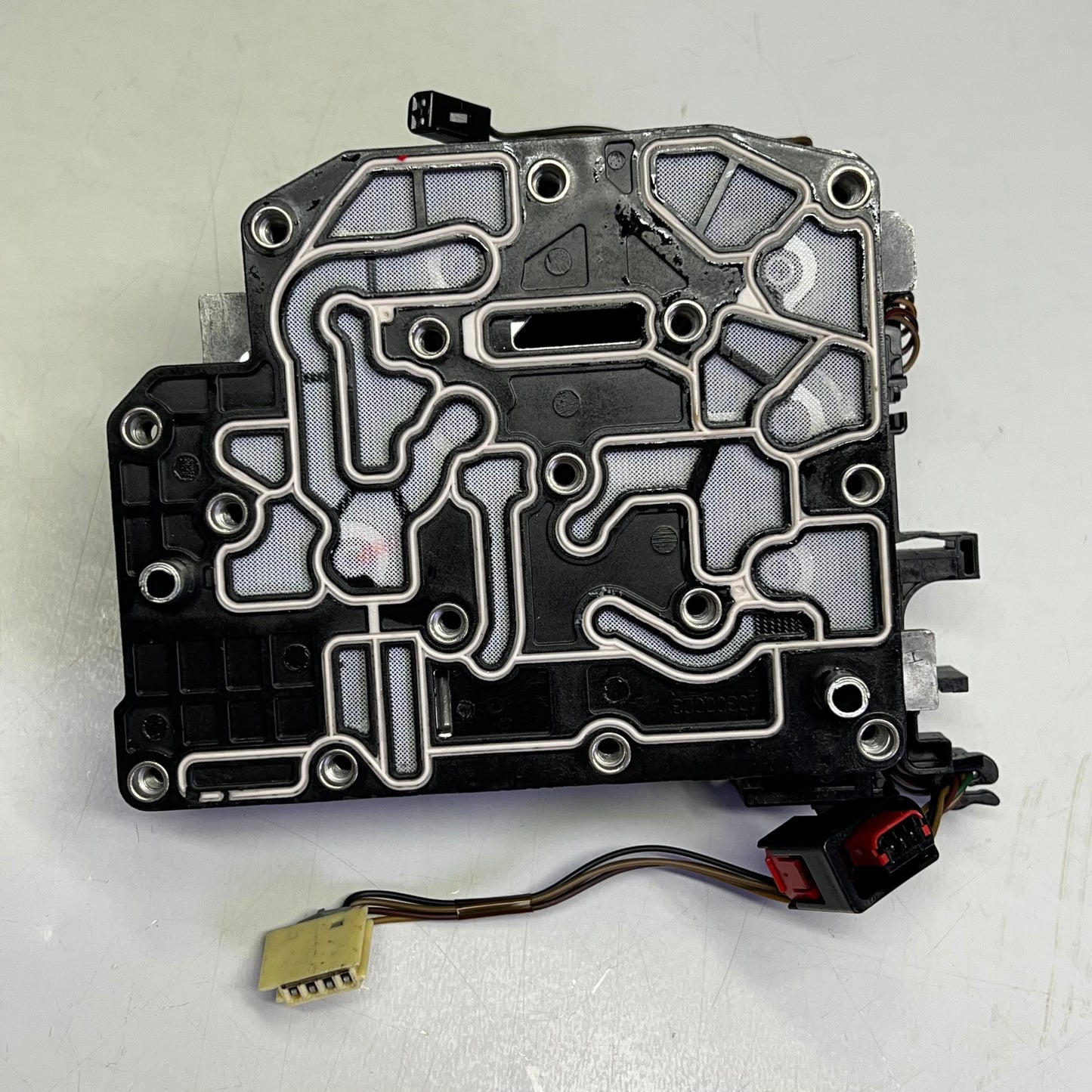 TRANSTAR Remanufactured Solenoid Block For Volkswagen, Dodge, & Chrysler 132420R