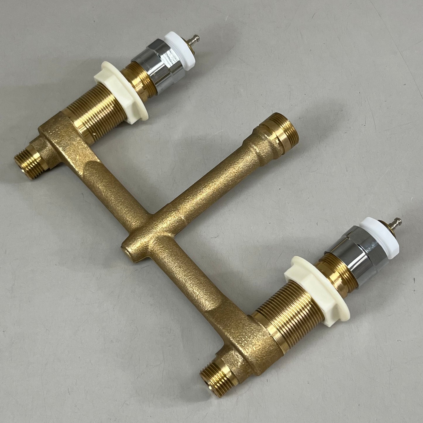 CHICAGO FAUCETS Eco Flow High Arch Kitchen Faucet  Chrome 786-E35-665ABCP