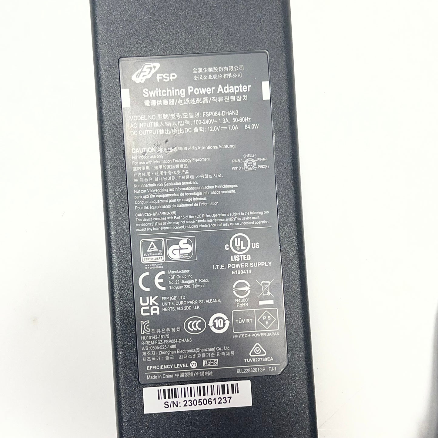 ZA@ Lot of Wifi Devices & Assorted Cords AC1200