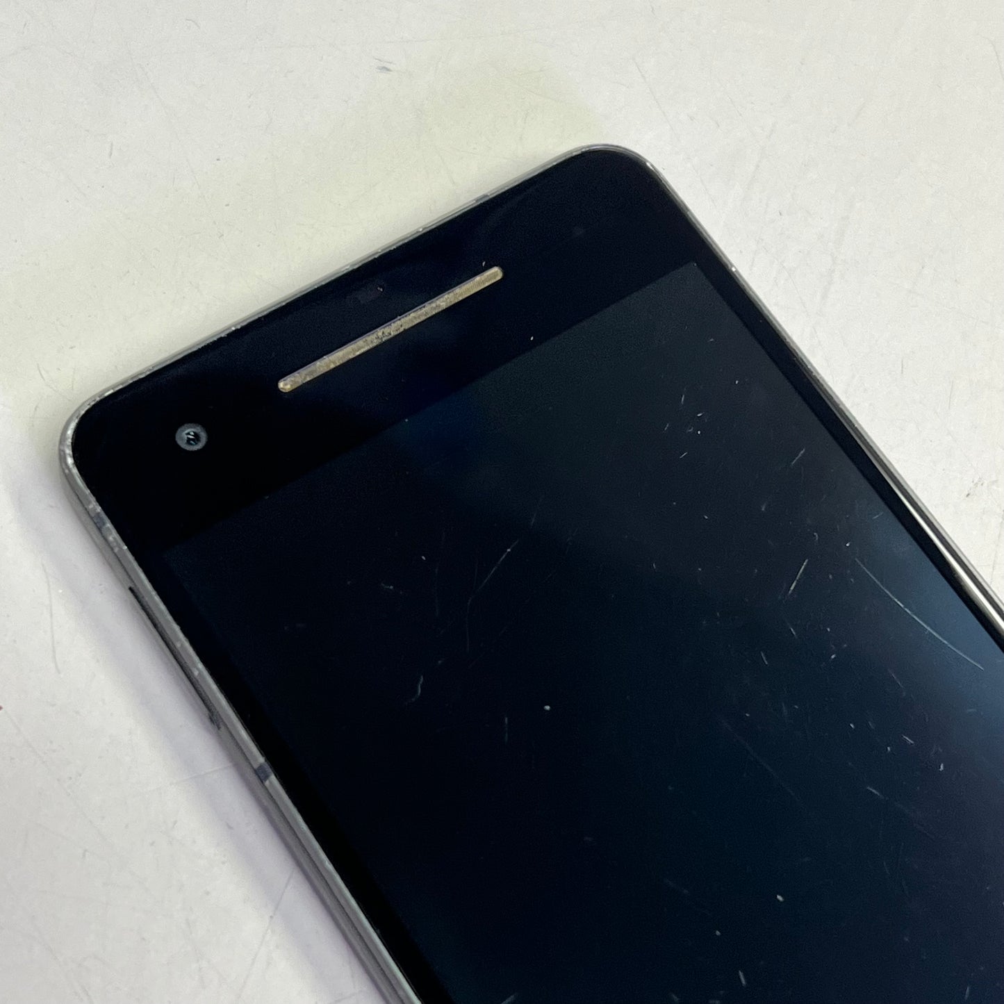 GOOGLE 2017 Pixel 2 64 GB 1080 X 1920 5″ Display Black 034107 (Pre-Owned)