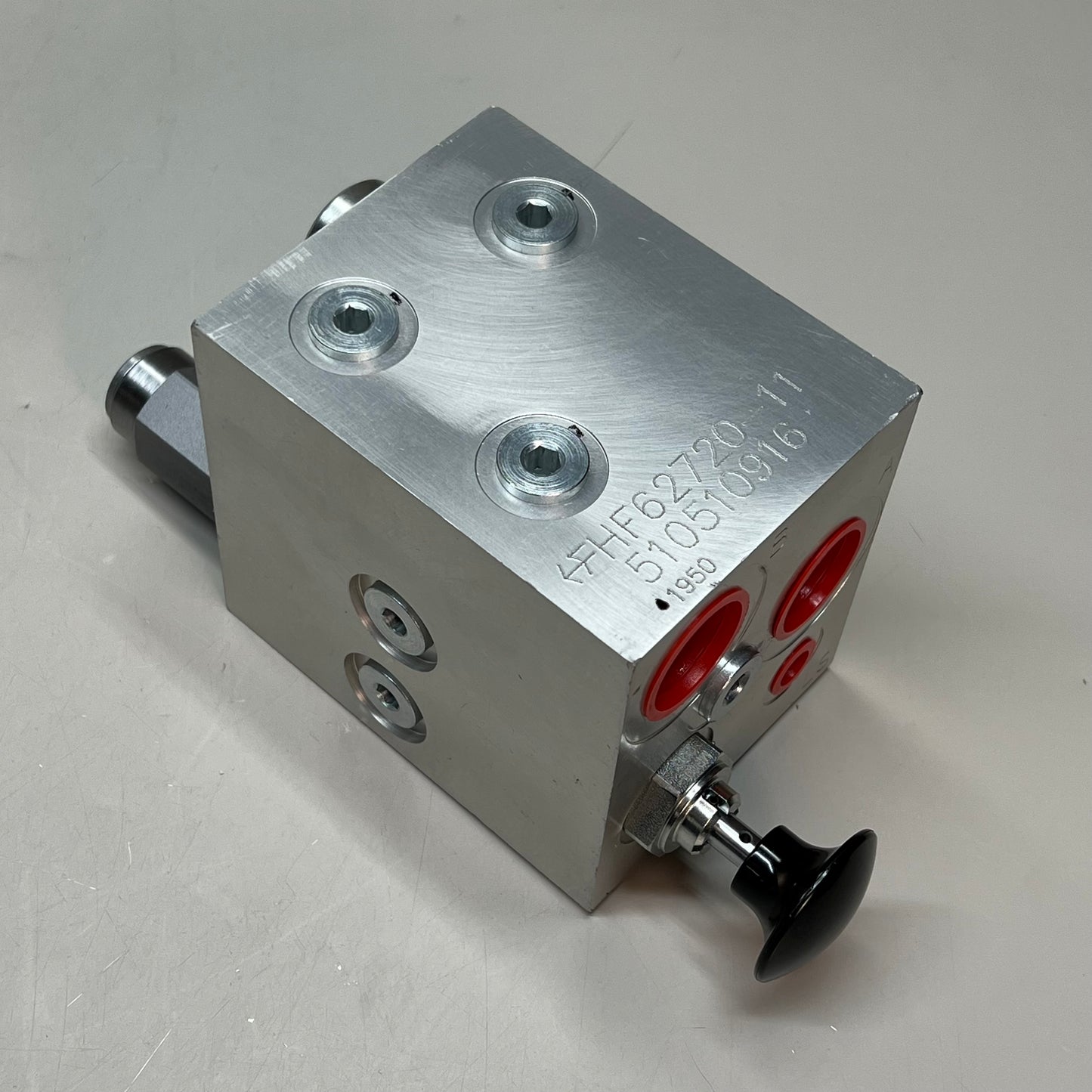 Hydraulic Block Use w/ Flow Regulator Valve FR12-30F HF62720-11 (New Open Box)