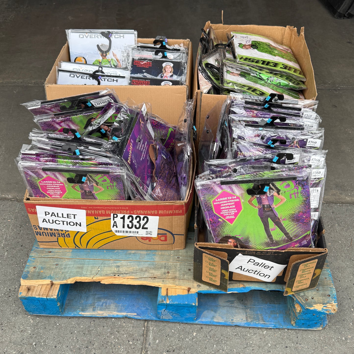 ZA@ Pallet of MIXED Halloween Costumes: Stranger Things, Billie Eilish, Zombies, 2 Overwatch (AS-IS)