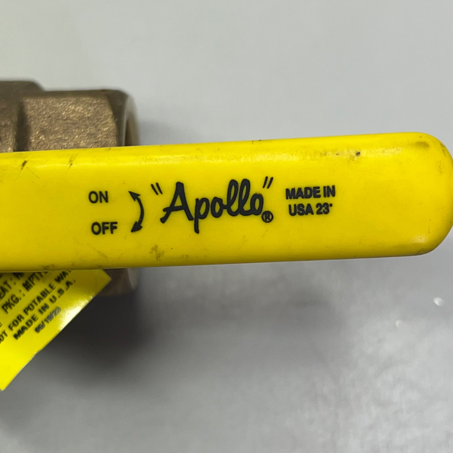 APOLLO Bronze Body 2-Piece Ball Valve W/ Pad Lock 1" 2.2" Top Inlet 75-105-01