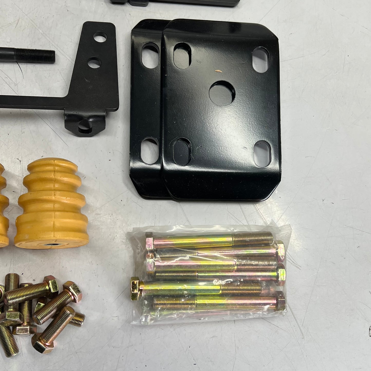 BELLTECH Flip Kit W/ C-notch 6-7" Drop For 2019-26 Silverado/sierra |6528