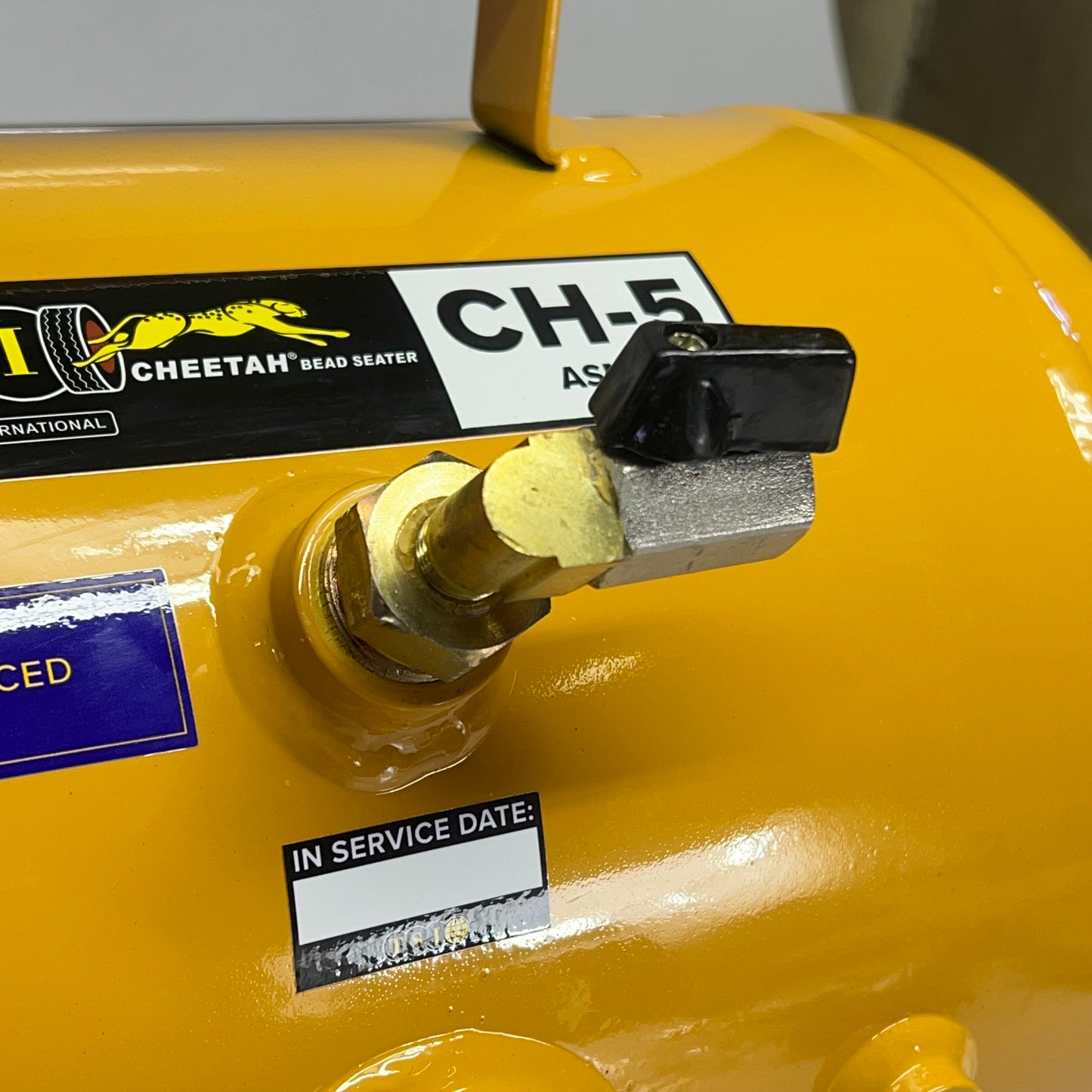 TSI Cheetah Bead Seater Steel 5 Gal ASME Certified 1-1/2″ tank Opening CH-5