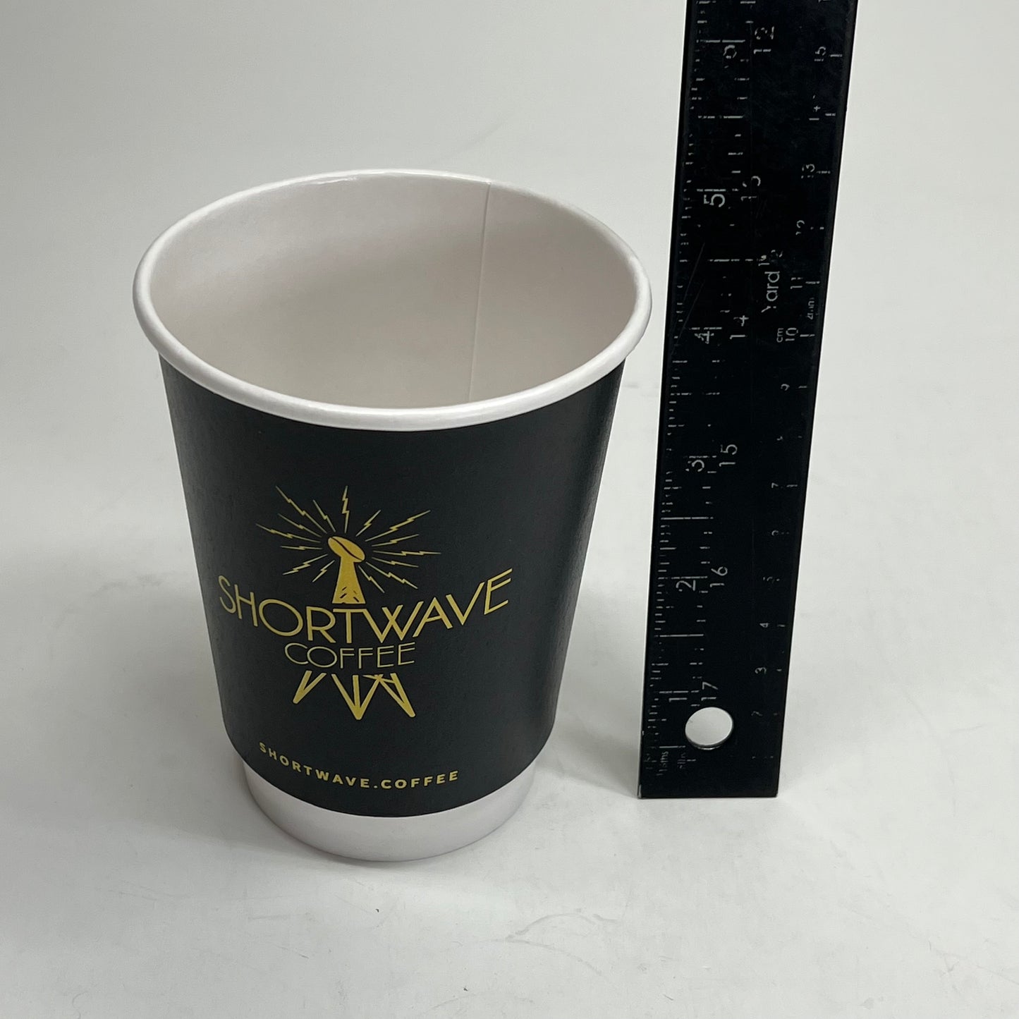 ZA@ SHORTWAVE COFFEE (25 PACK) Disposable Hot Beverage Cups  4"x3.5" Black/White