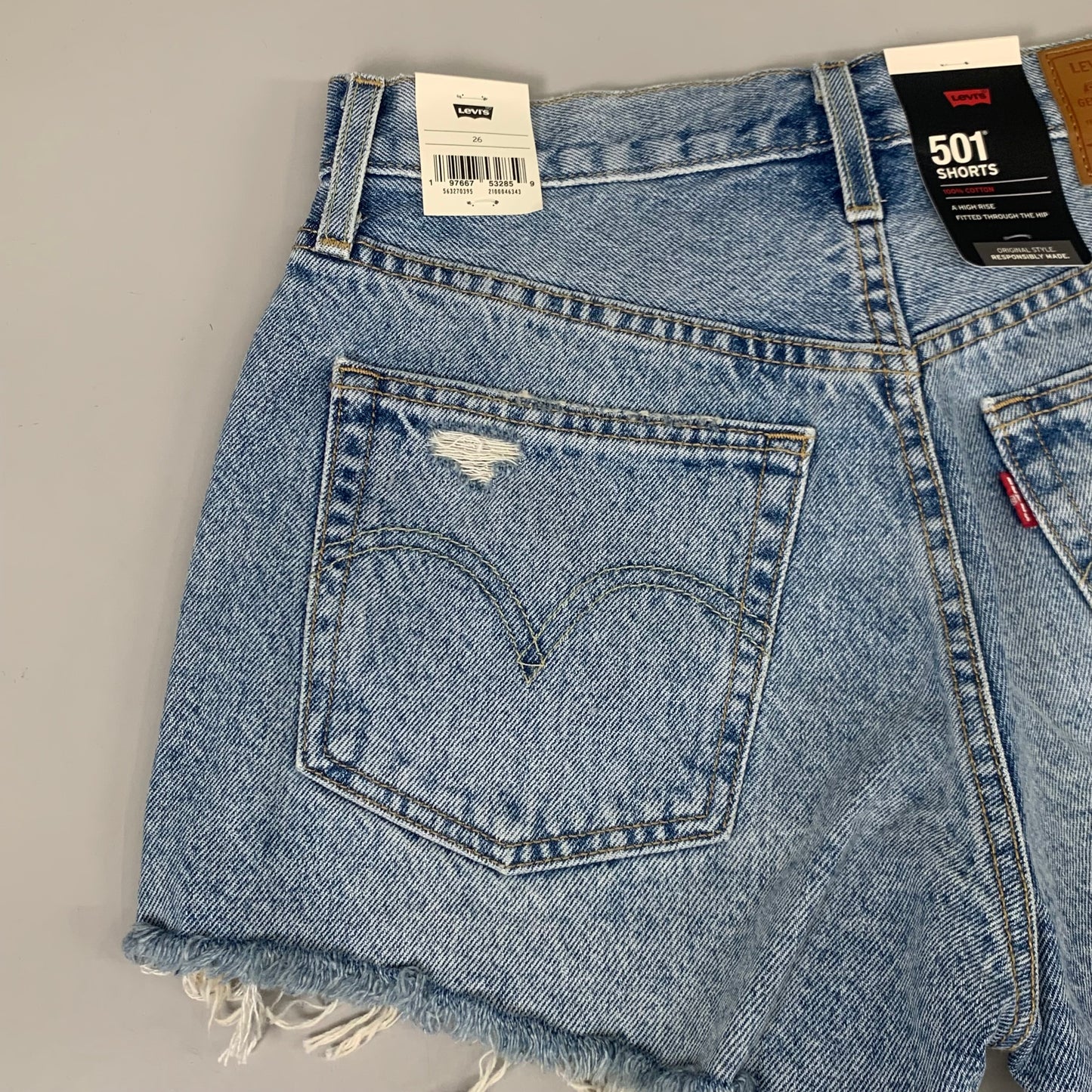 LEVIS 501 Original Fit High Rise Shorts Medium Wash Women's Sz 26 Mega Vibe Blue