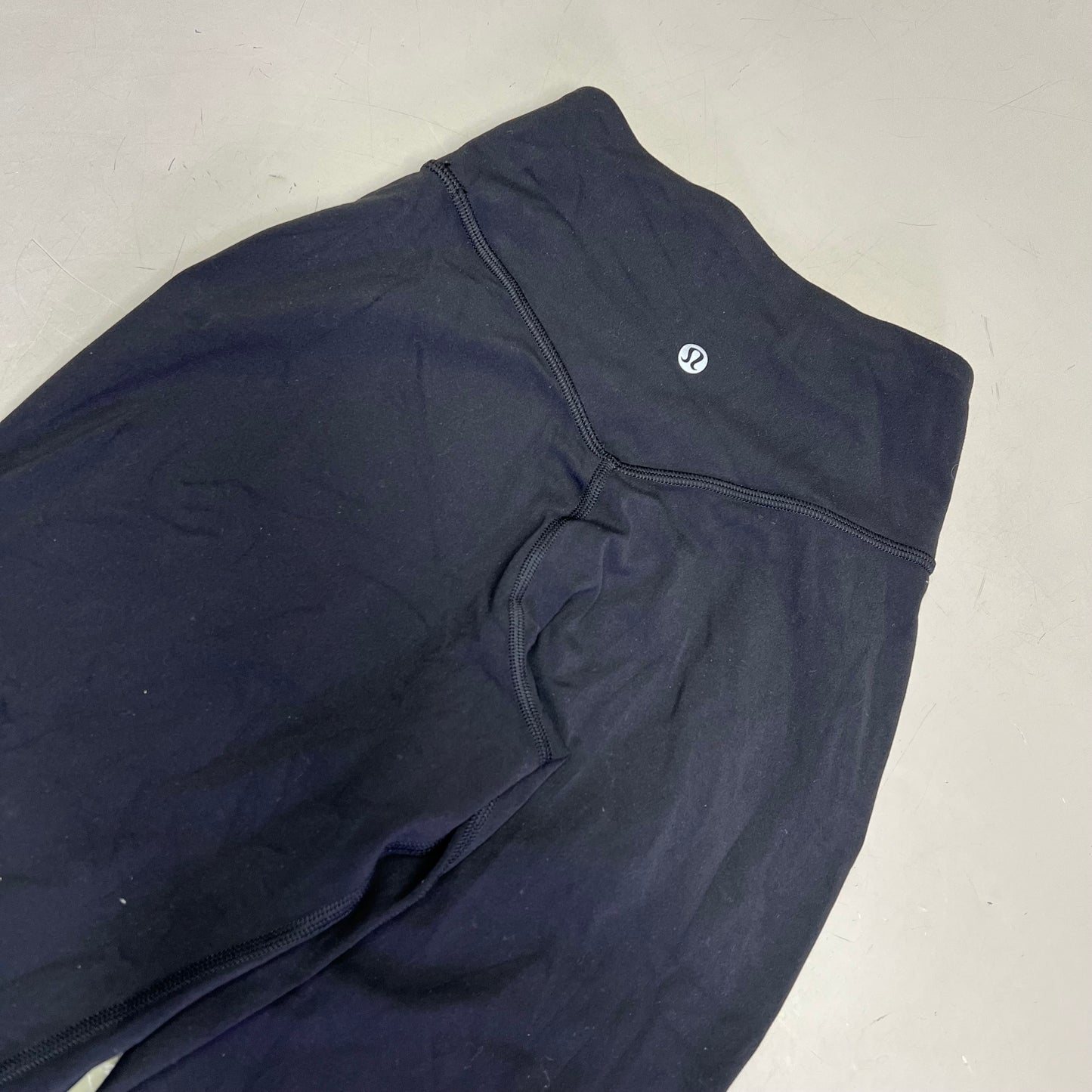 LULULEMON Butter Soft High Rise Cuffed Leggings Women's Sz 0 Black (Pre-Owned)