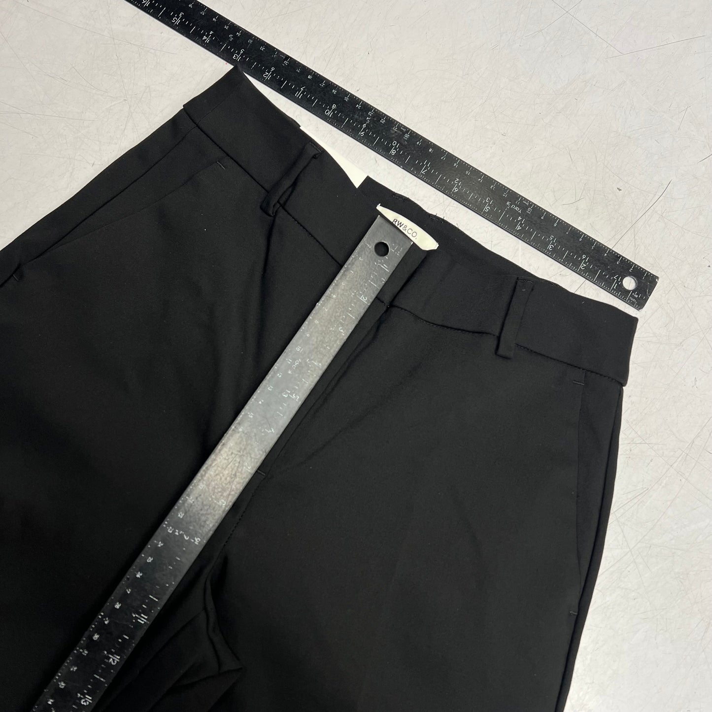 RW & CO Mid-rise Long Straight Leg Trousers  Women's Sz 2 Black 489621