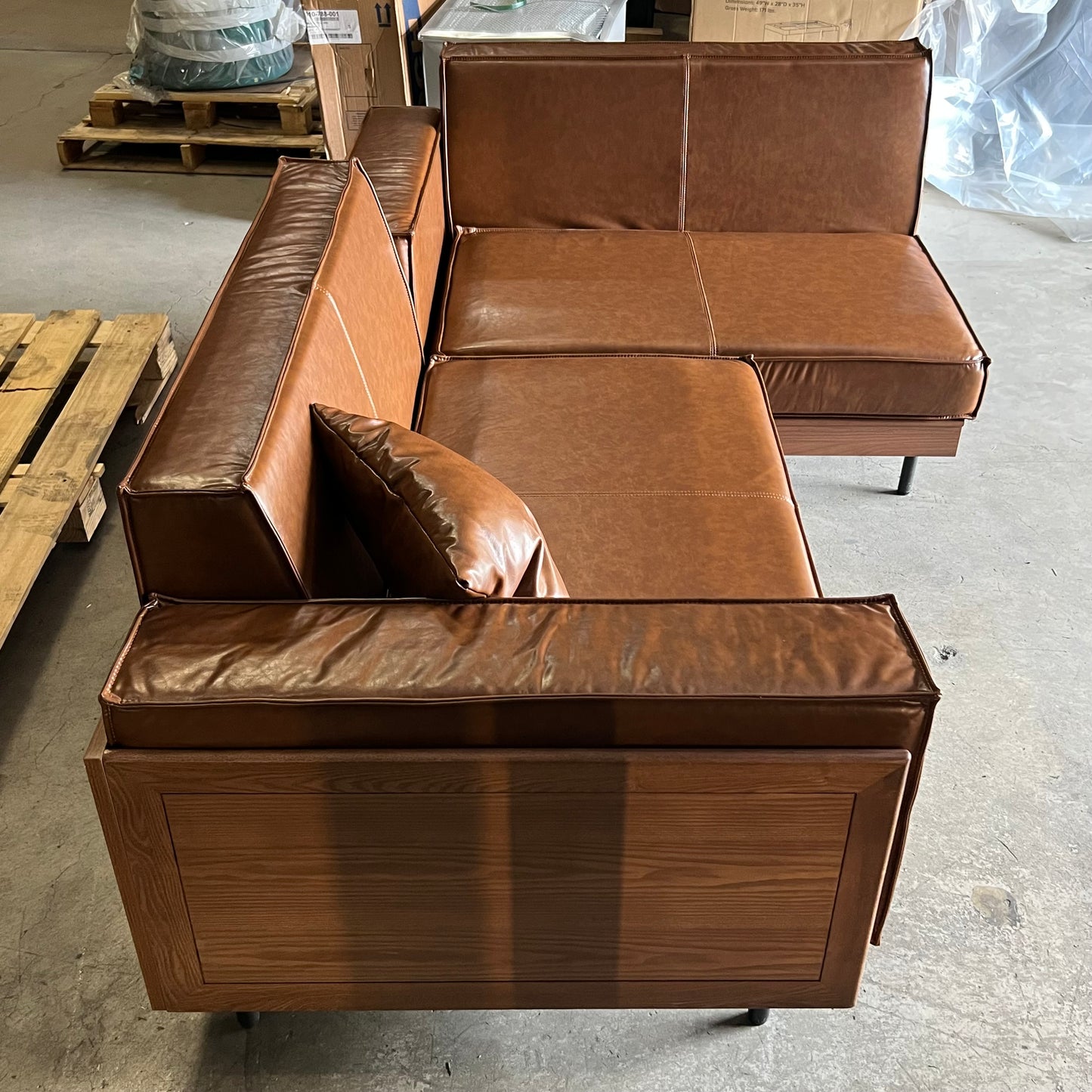 Leather Sectional Sofa 92"L x 55"W x 33"H Brown (New Other)