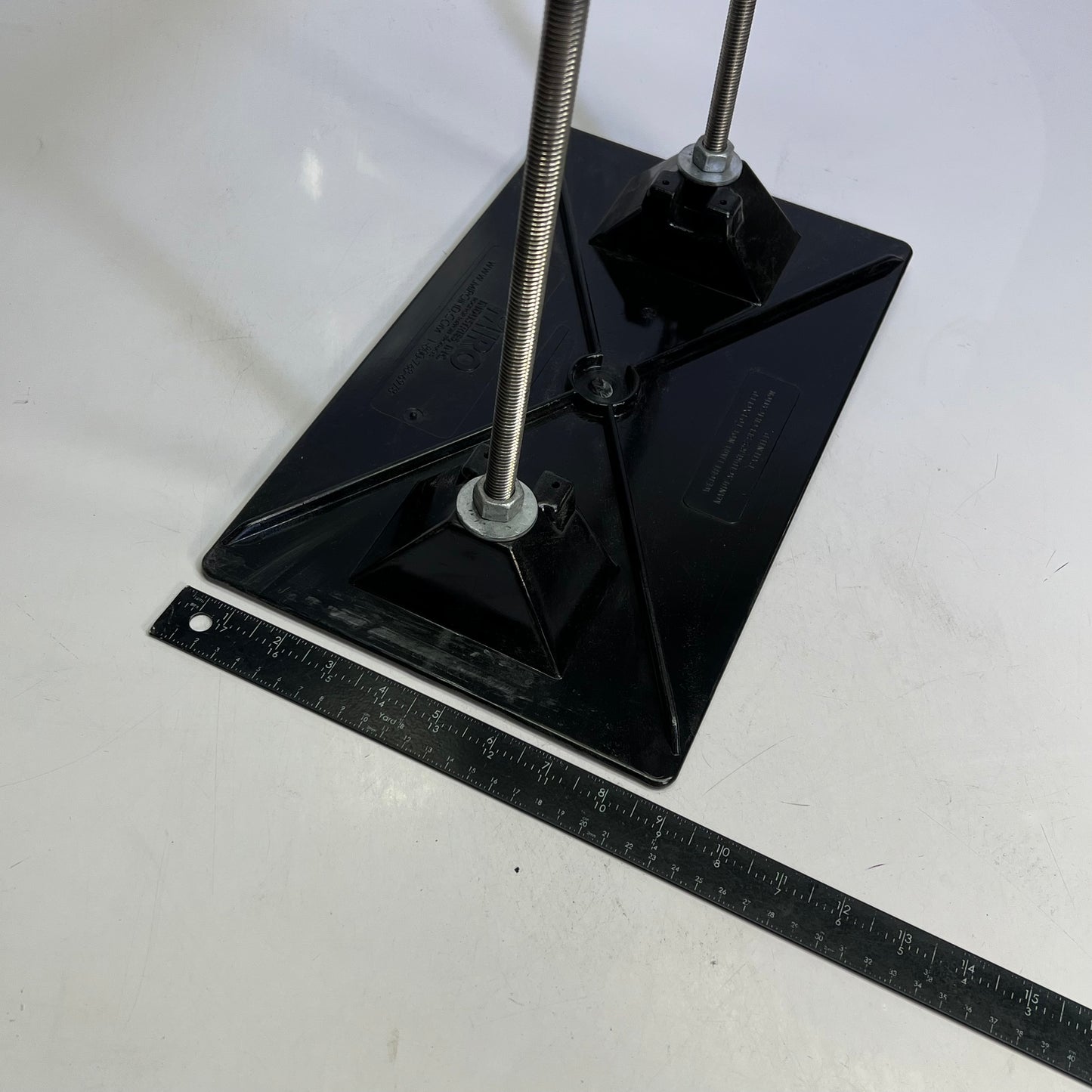 MIRO 12 Base Strut 12 Strut Rooftop Pipe Support 9"x15 1/4" Black 12-BS-12