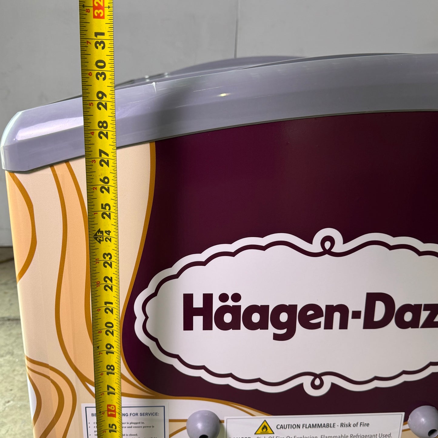 HIRON Showcase Freezer / Refrigerator Multifunction 38"L x 27"W x 30"H Brown SD-300E