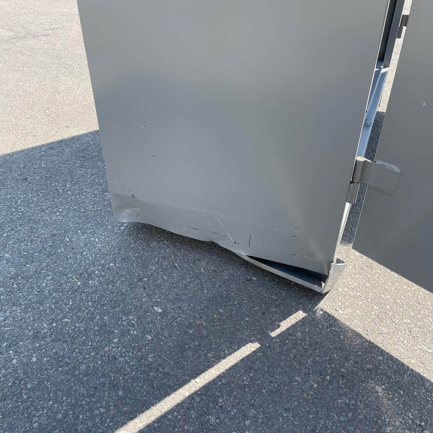 ZA@ Pallet of LYON Heavy-duty Storage Cabinet 82”x60”x24” Dove Grey DD1149 (AS-IS)