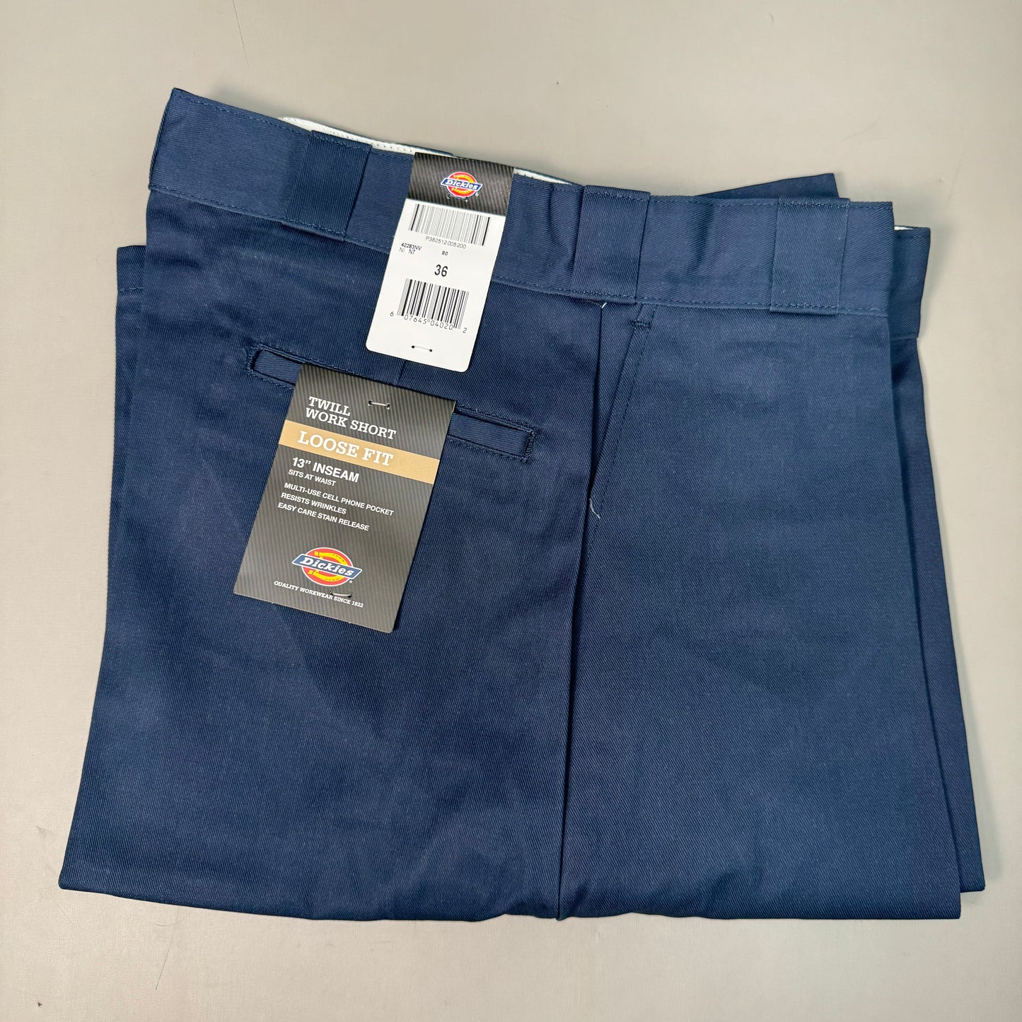 DICKIES Loose Fit Twill Work Shorts 13" Inseam Men's Sz 36 Navy Blue 42283NV