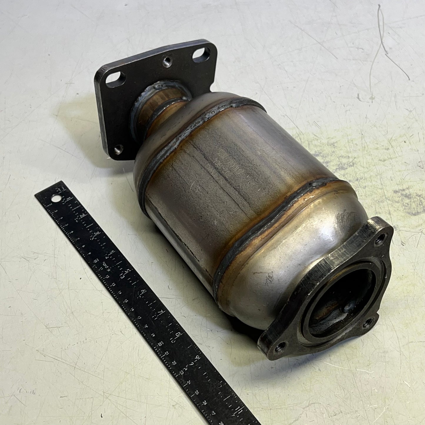 Catalytic Converter For 2011-2015 Buick Verano & Regal Grey 452231SY (As-is)