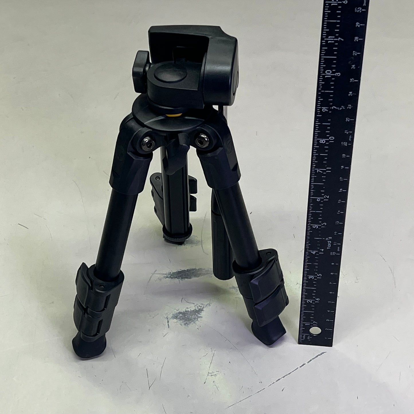 VANGUARD Compact Table Top Tripod W/ 2-Way Pan Head & Anti-slip Feet ESPOD CX 1