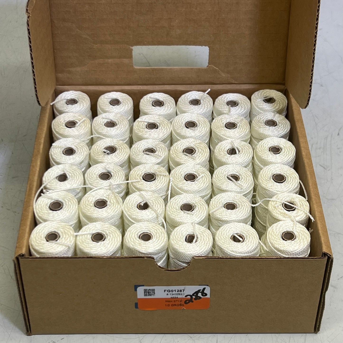 SERVICE THREAD (72 PACK) N554 Nylon Style 41 FG01287