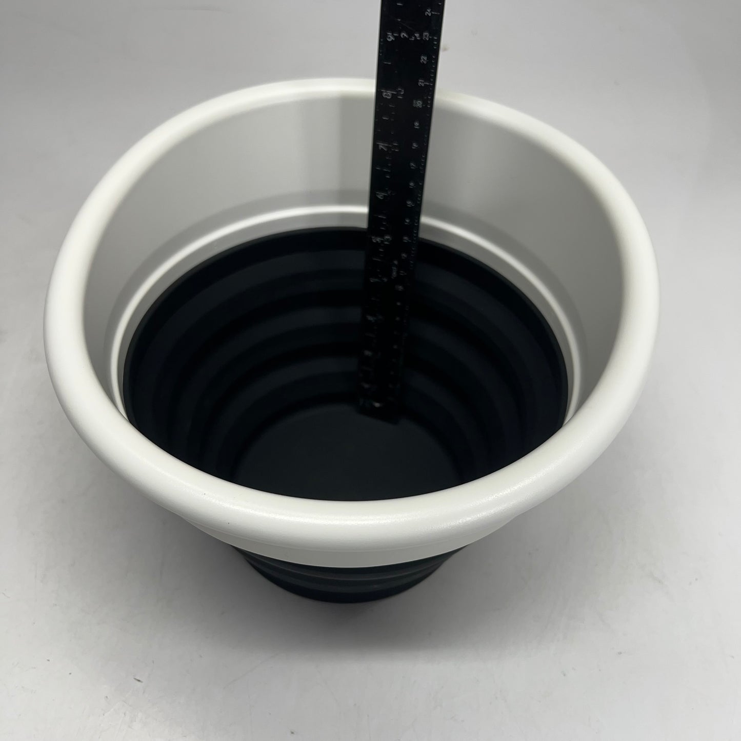 ZA@ BARF BUCKET Glow In The Dark & Collapsible  10" Dia X 8" Deep White/Black