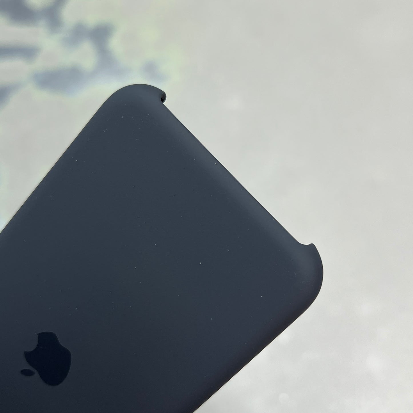 APPLE Silicone Case For Apple iPhone SE (2nd Generation) Black MXYH2M/A (Return)